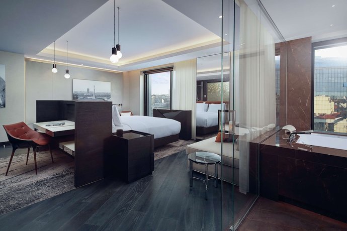 Imagen de la habitación del Hotel Hilton Belgrade. Foto 13