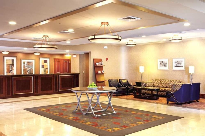 Imagen de los interiores del Hotel Hilton Birmingham Downtown At Uab. Foto 11