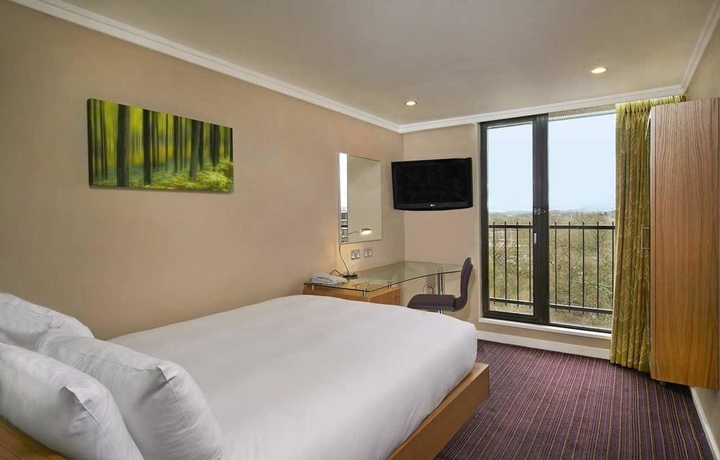 Imagen de la habitación del Hotel Hilton Birmingham Metropole. Foto 6