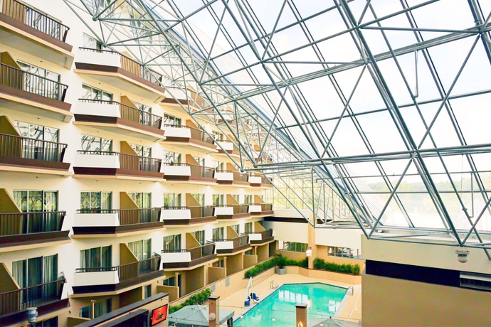 Imagen de la piscina del Hotel Hilton Boston/woburn. Foto 14