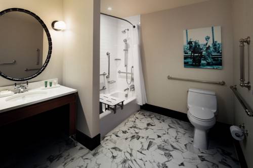 Imagen de la habitación del Hotel Hilton Brooklyn New York. Foto 5