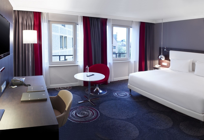 Imagen de la habitación del Hotel Hilton Brussels Grand Place. Foto 9