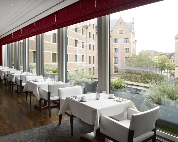 Imagen de los interiores del Hotel Hilton Brussels Grand Place. Foto 14