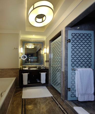 Imagen de la habitación del Hotel Hilton Bursa Convention Center and Spa. Foto 13