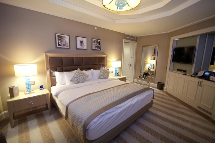 Imagen de la habitación del Hotel Hilton Bursa Convention Center and Spa. Foto 17