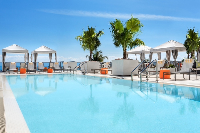 Imagen general del Hotel Hilton Cabana Miami Beach. Foto 1