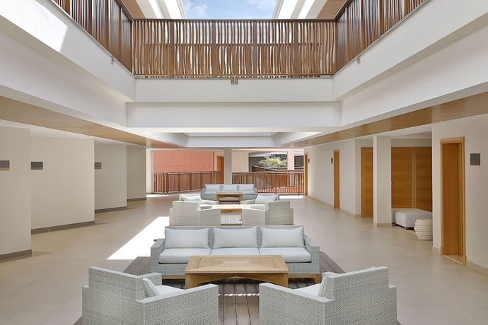 Imagen de los interiores del Hotel Hilton Cabo Verde Sal Resort. Foto 19