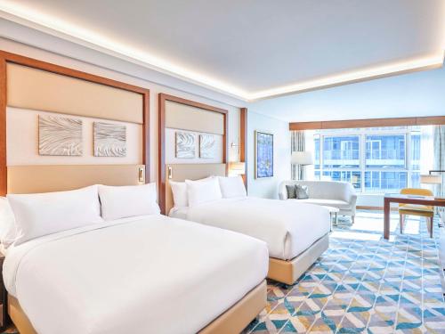 Imagen de la habitación del Hotel Hilton Cairo Nile Maadi. Foto 16