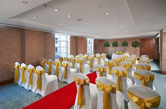 Imagen de los interiores del Hotel Hilton Cardiff. Foto 15