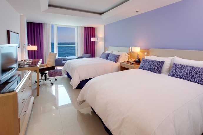 Imagen de la habitación del Hotel Hilton Cartagena. Foto 5