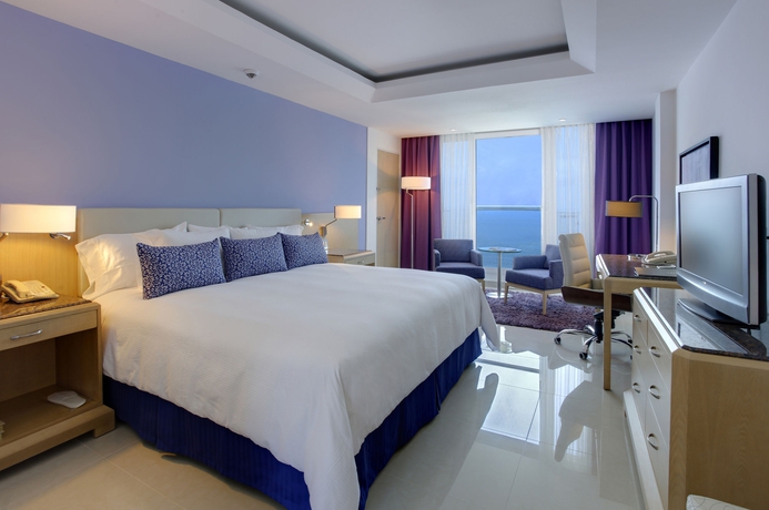 Imagen de la habitación del Hotel Hilton Cartagena. Foto 7