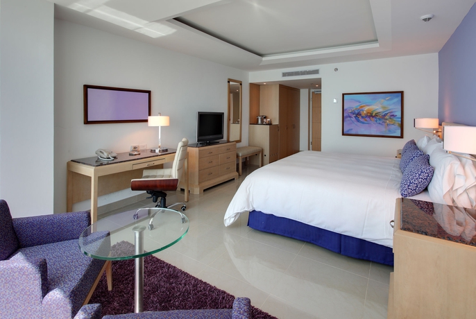 Imagen de la habitación del Hotel Hilton Cartagena. Foto 10