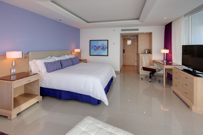 Imagen de la habitación del Hotel Hilton Cartagena. Foto 12