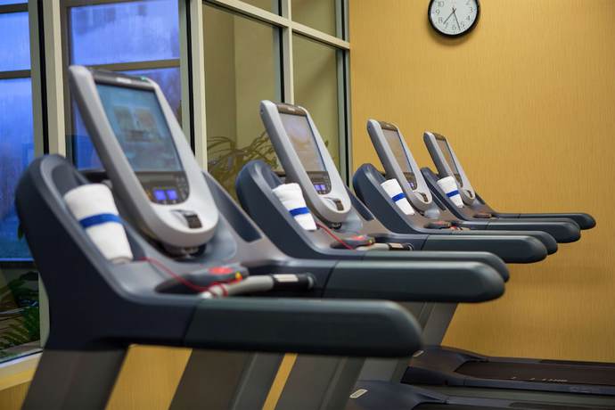 Imagen de los interiores del Hotel Hilton Charlotte Airport. Foto 12