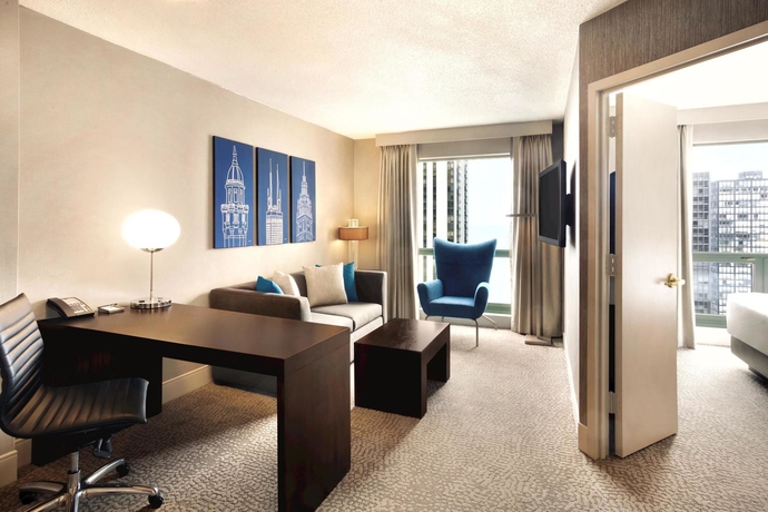 Imagen de los interiores del Hotel Hilton Chicago/magnificent Mile Suites. Foto 13