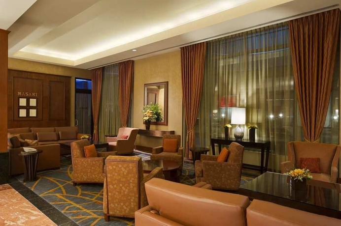 Imagen de los interiores del Hotel Hilton Chicago/magnificent Mile Suites. Foto 15