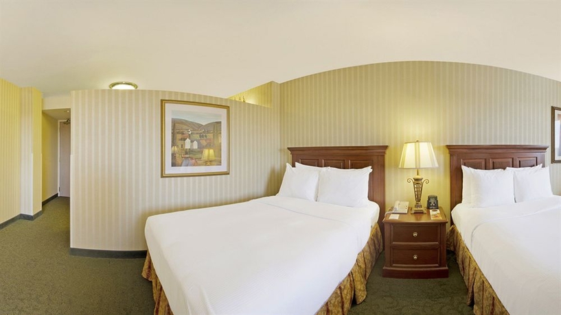 Imagen de la habitación del Hotel Hilton Chicago/northbrook. Foto 5