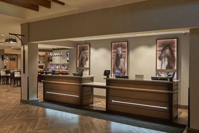 Imagen de los interiores del Hotel Hilton Cincinnati Airport. Foto 18