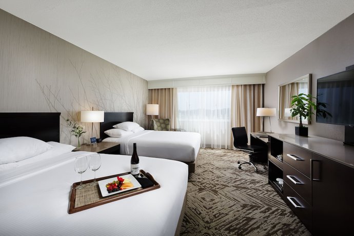 Imagen de la habitación del Hotel Hilton Cincinnati Airport. Foto 6