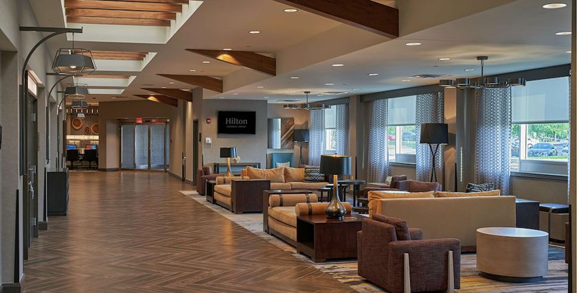 Imagen de los interiores del Hotel Hilton Cincinnati Airport. Foto 20