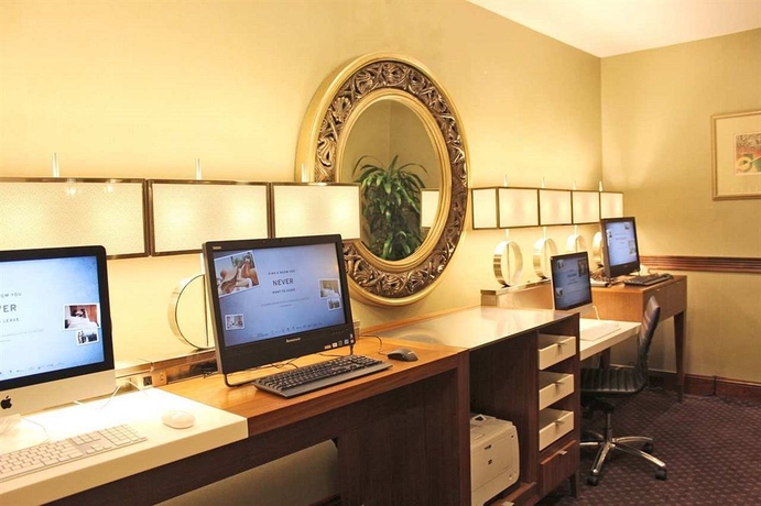 Imagen de los interiores del Hotel Hilton Cincinnati Netherland Plaza. Foto 5