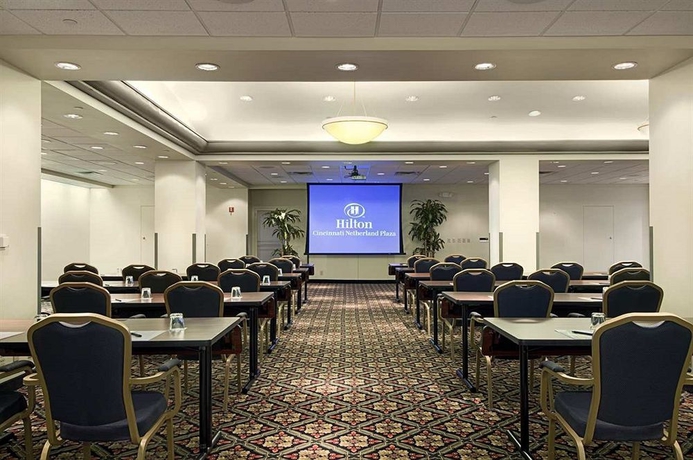 Imagen de los interiores del Hotel Hilton Cincinnati Netherland Plaza. Foto 7