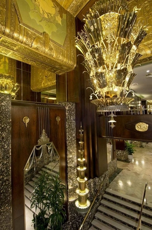 Imagen de los interiores del Hotel Hilton Cincinnati Netherland Plaza. Foto 8