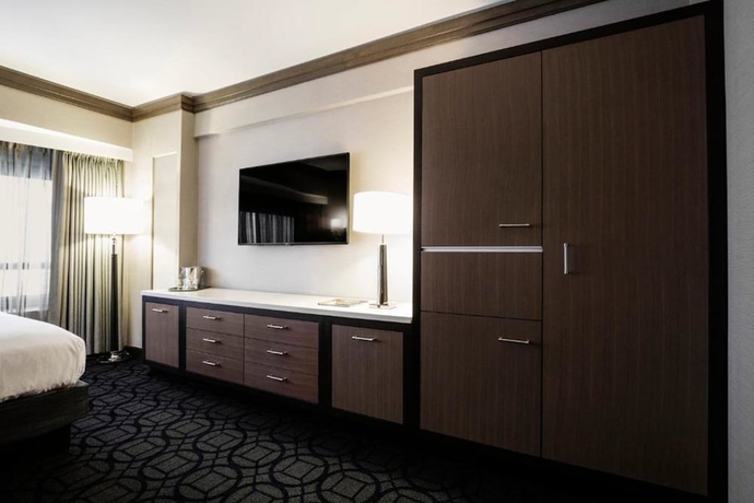 Imagen de la habitación del Hotel Hilton Club New York. Foto 8