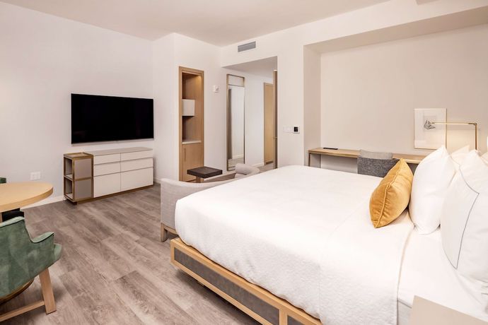 Imagen de la habitación del Hotel Hilton Club The Central at 5th New York. Foto 7