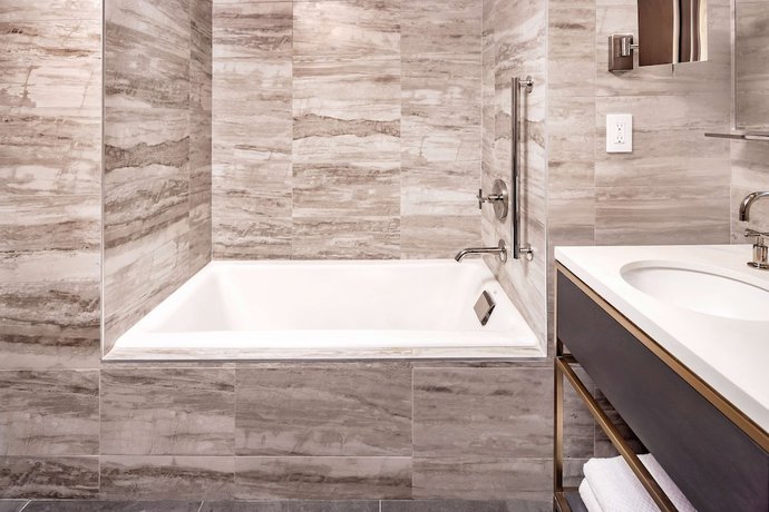 Imagen de la habitación del Hotel Hilton Club The Central at 5th New York. Foto 9