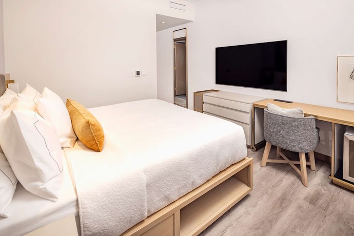 Imagen de la habitación del Hotel Hilton Club The Central at 5th New York. Foto 10