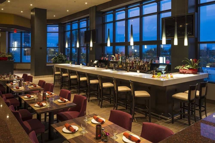 Imagen de los interiores del Hotel Hilton Cocoa Beach Oceanfront. Foto 11