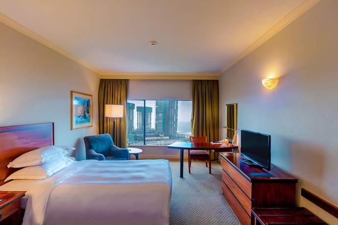 Imagen de la habitación del Hotel Hilton Colombo. Foto 2