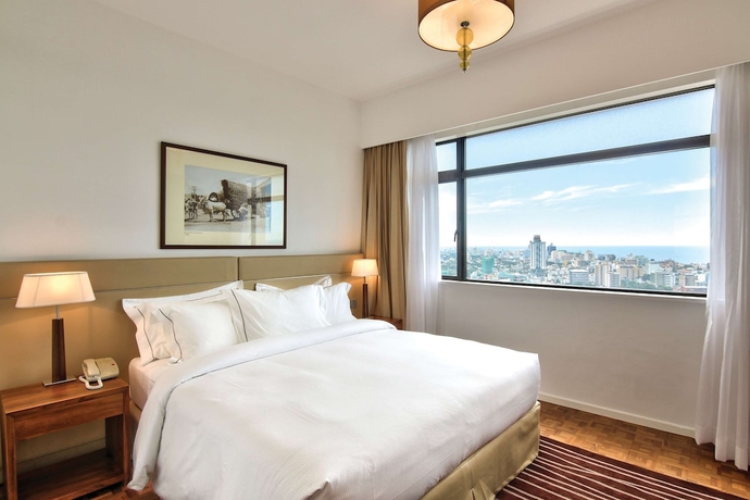 Imagen de la habitación del Hotel Hilton Colombo Residence. Foto 7