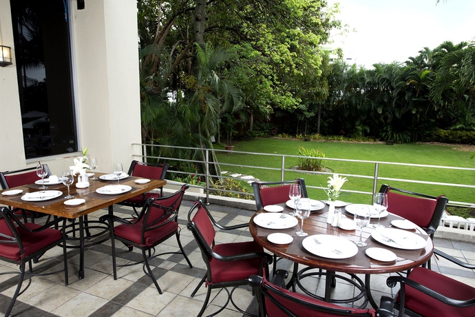 Imagen del bar/restaurante del Hotel Hilton Colon Guayaquil. Foto 3