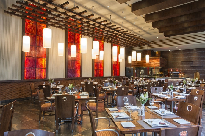 Imagen del bar/restaurante del Hotel Hilton Colon Guayaquil. Foto 6