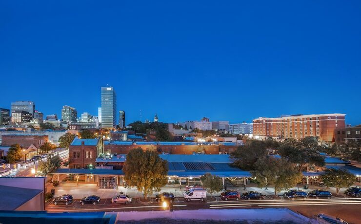 Imagen de la habitación del Hotel Hilton Columbia Center. Foto 12