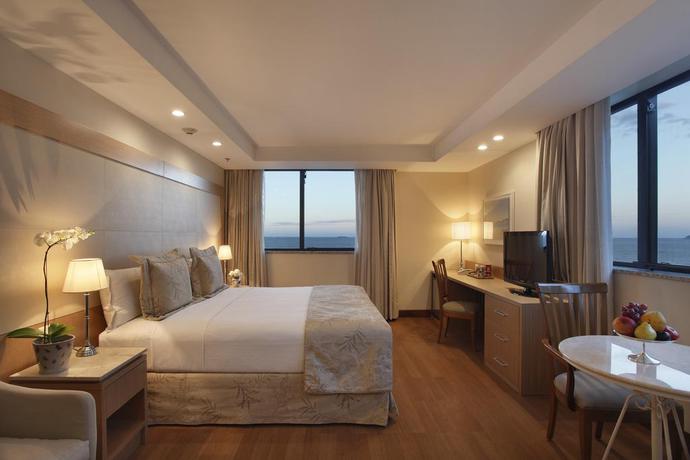 Imagen de la habitación del Hotel Hilton Copacabana Rio De Janeiro. Foto 10