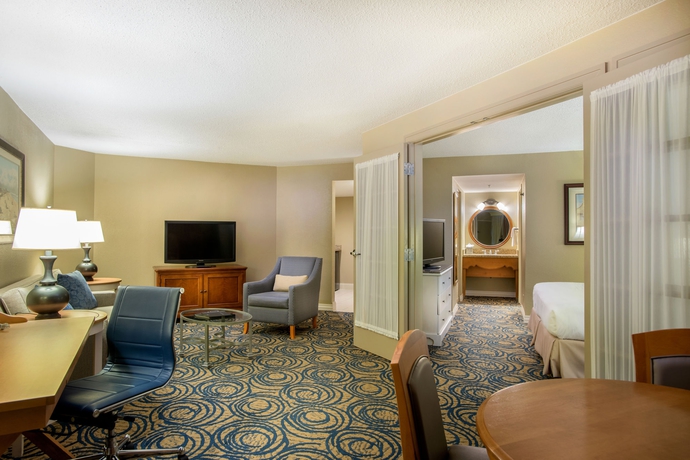 Imagen de la habitación del Hotel Hilton Daytona Beach Oceanfront Resort. Foto 6