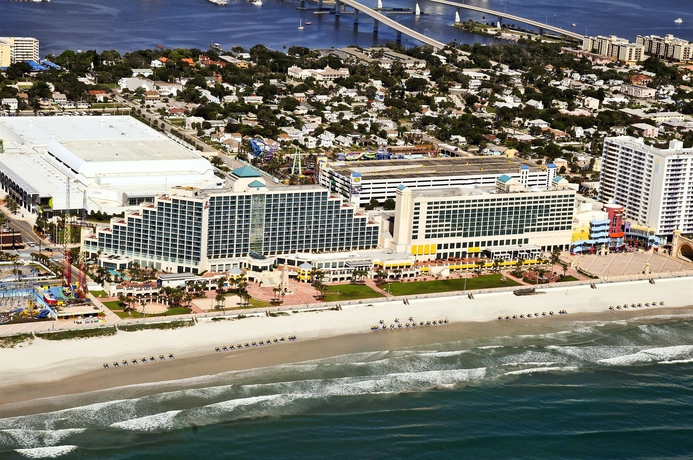Imagen de los exteriores del Hotel Hilton Daytona Beach Oceanfront Resort. Foto 14