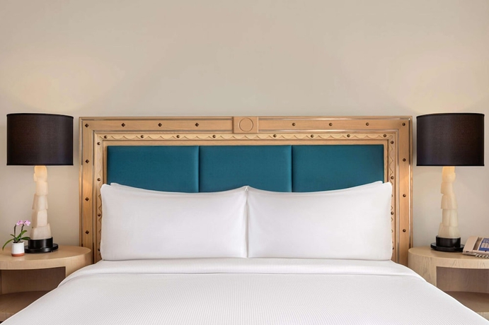 Imagen de la habitación del Hotel Hilton Dead Sea Resort and Spa. Foto 8