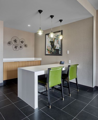 Imagen de la habitación del Hotel Hilton Des Moines Downtown. Foto 7