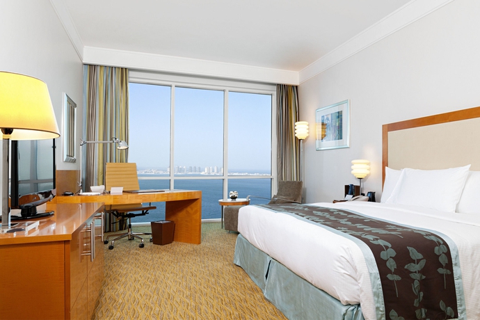 Imagen de la habitación del Hotel Hilton Doha. Foto 9