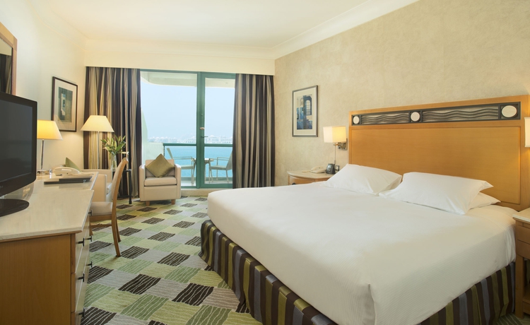 Imagen de la habitación del Hotel Hilton Dubai Jumeirah. Foto 4