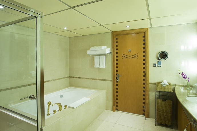 Imagen de la habitación del Hotel Hilton Dubai Jumeirah. Foto 6