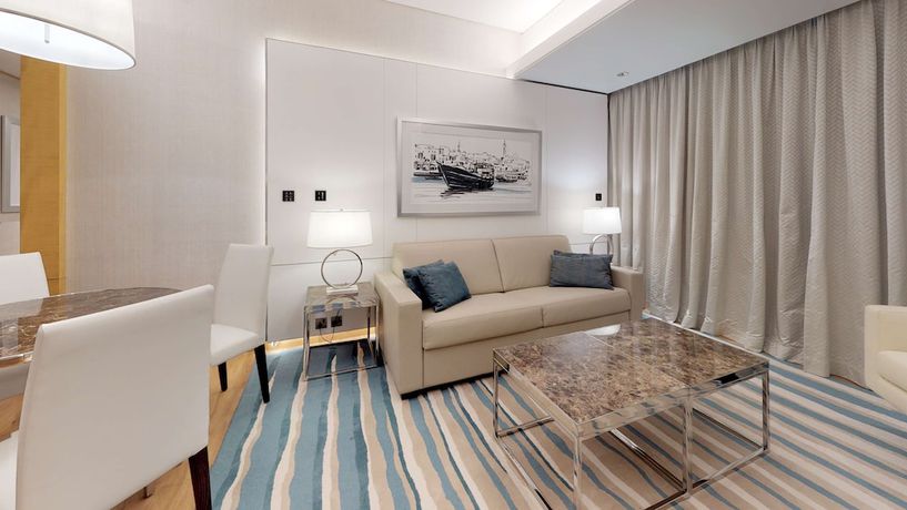 Imagen de la habitación del Hotel Hilton Dubai Palm Jumeirah. Foto 8