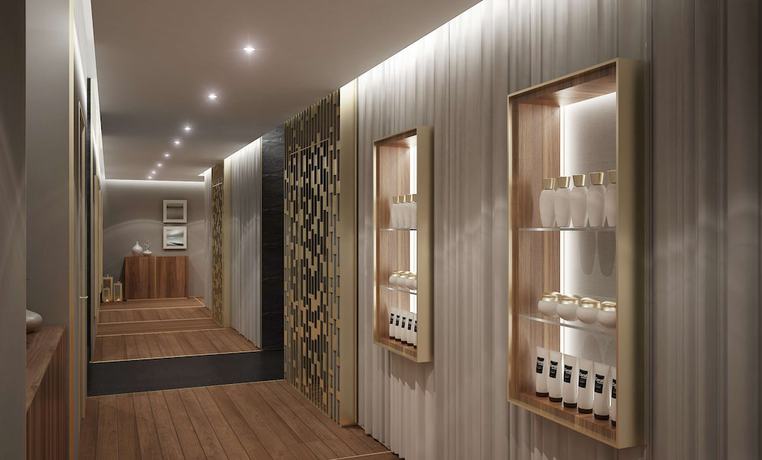 Imagen de la piscina del Hotel Hilton Dubai Palm Jumeirah. Foto 19