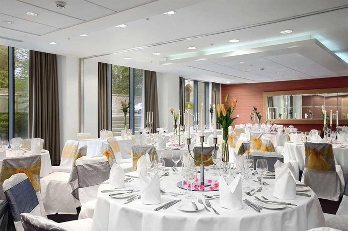 Imagen de los interiores del Hotel Hilton Dublin Kilmainham. Foto 12