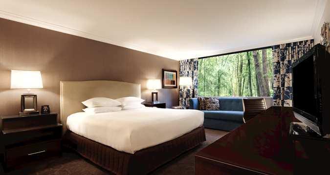 Imagen de la habitación del Hotel Hilton Durham Near Duke University. Foto 7