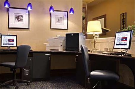 Imagen general del Hotel Hilton Durham Near Duke University. Foto 2
